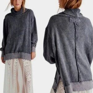 We The Free Timmy Turtleneck Gray Sweatshirt Sz L